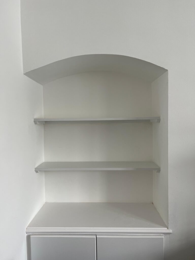 Alcove shelves and cupboards