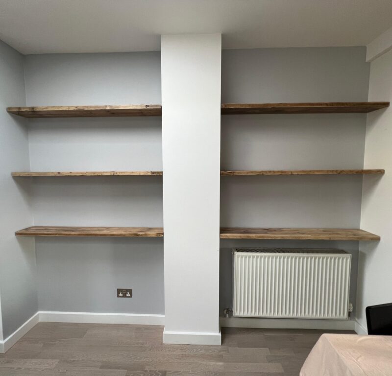 Shelving either side of a chimney breast